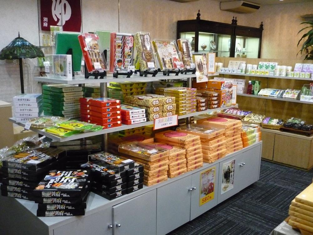 ホテル芳泉鶴 別府市 エクステリア 写真