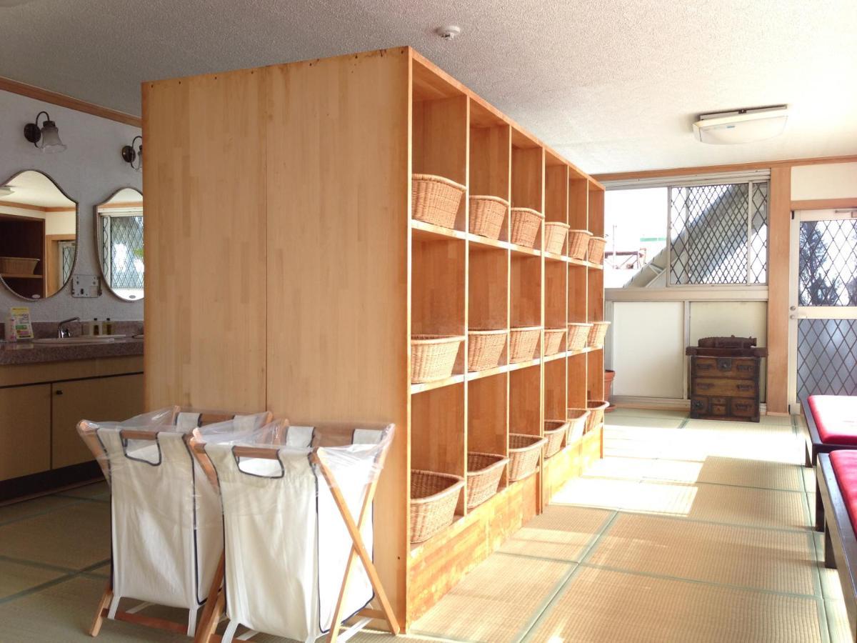 ホテル芳泉鶴 別府市 エクステリア 写真